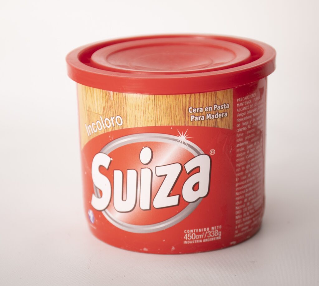 Cera Pasta Roble Claro Lata Suiza 450 cc
